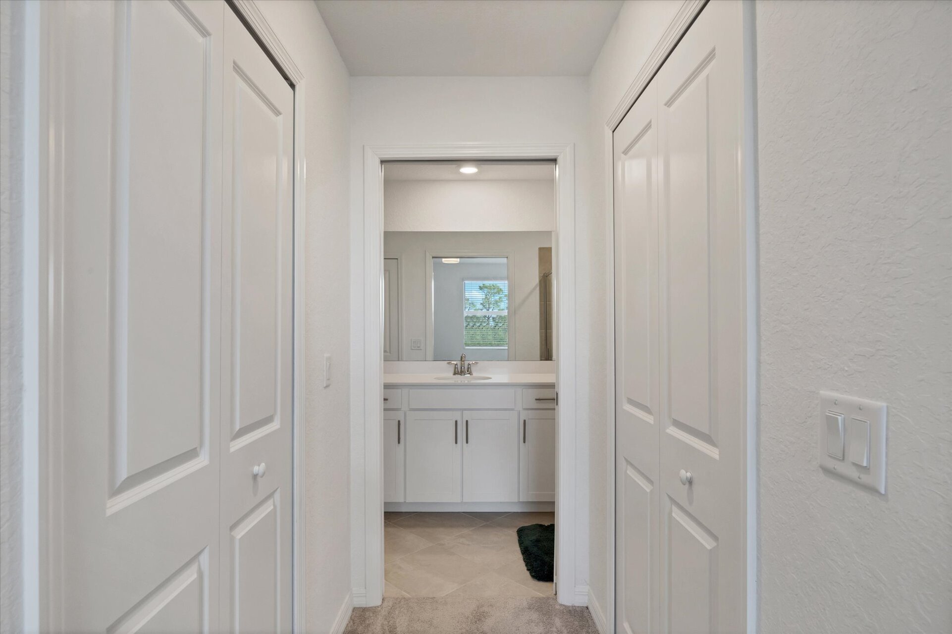 En suite with walk-in shower