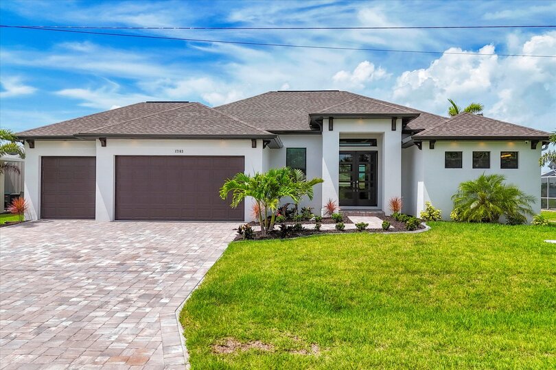 Gorgeous 3 bedroom, 2 bathroom waterfront home with private pool