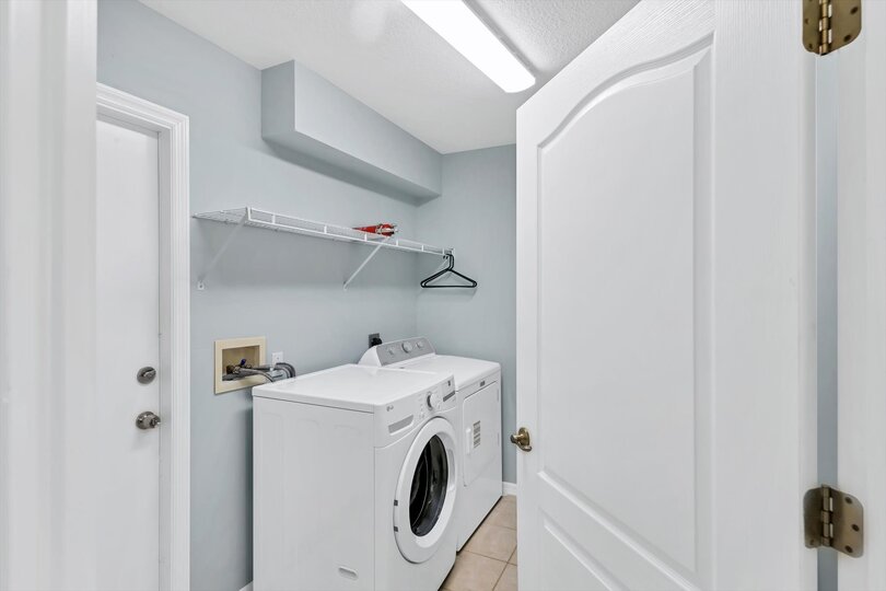 Full-size washer & dryer