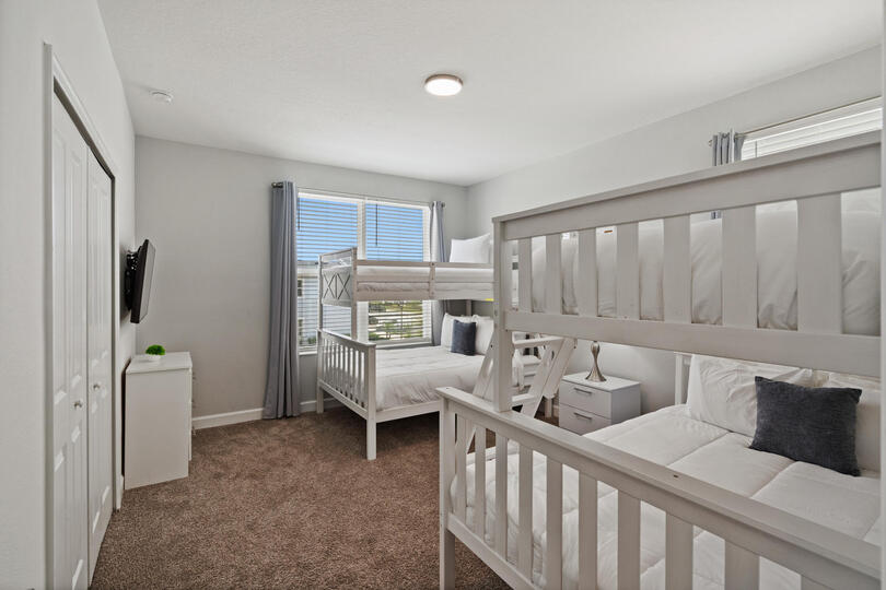 Two Twin/Double Bunks Bedroom 4 Upstairs