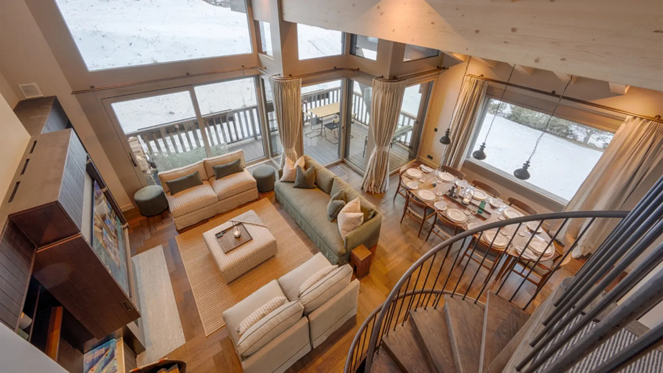 Elegant Mountain Lodge with Private Lift Access
